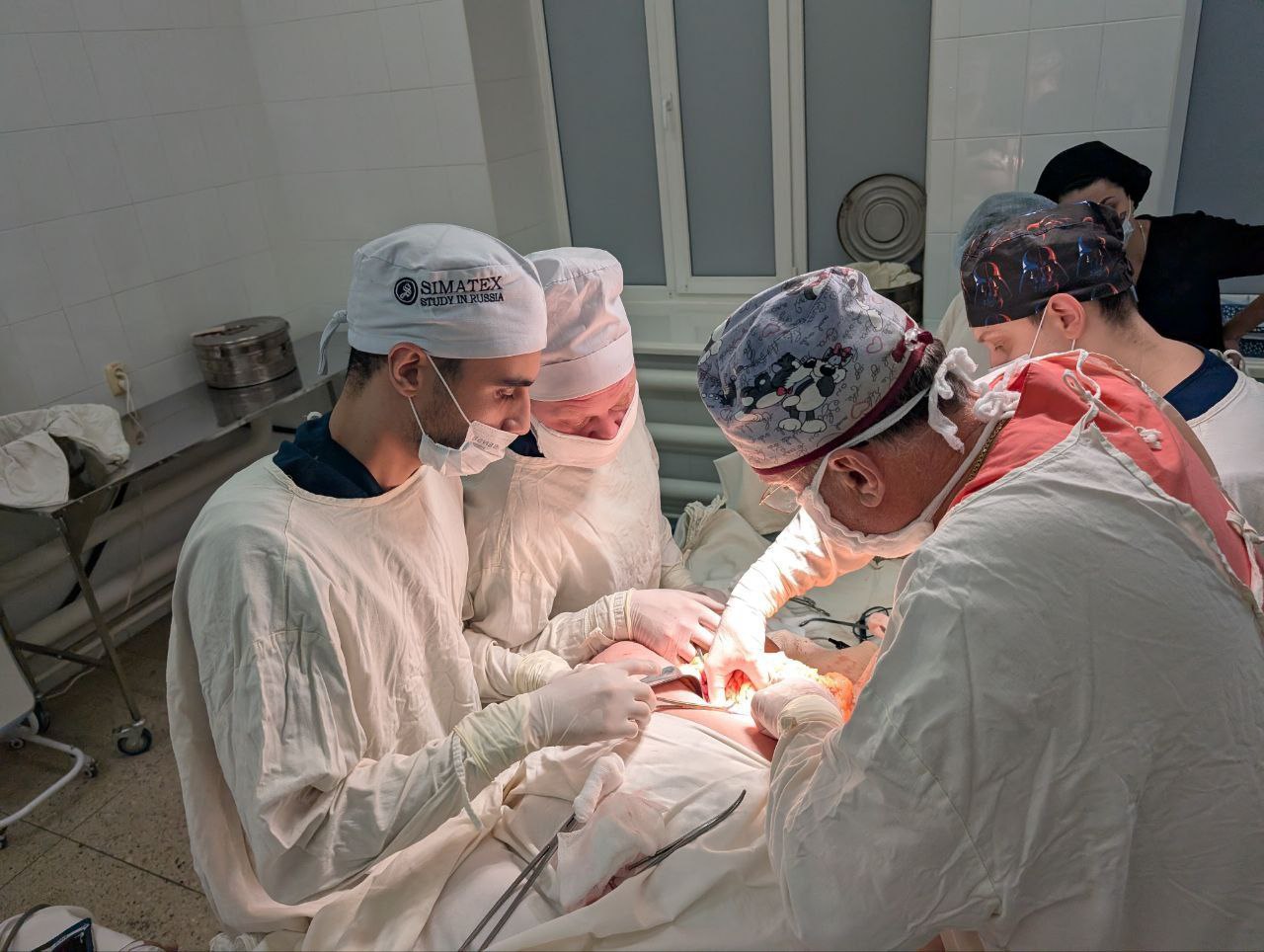 Балаковские врачи прооперировали 200-килограммовую пациентку с грыжей